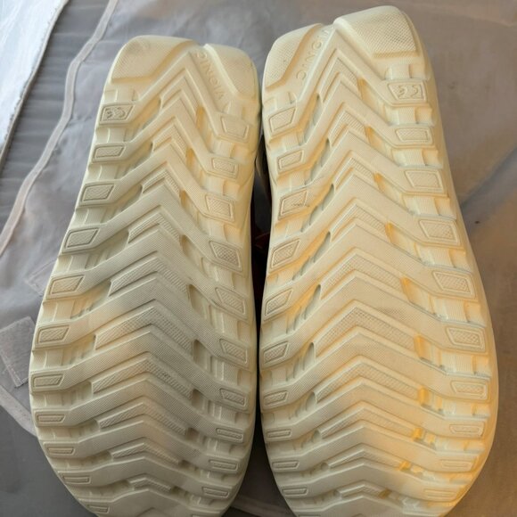 Vionic  Restore II Unisex Recovery Comfort Sandal, Red  Women Size 13, Men 11.5 - Picture 6 of 8